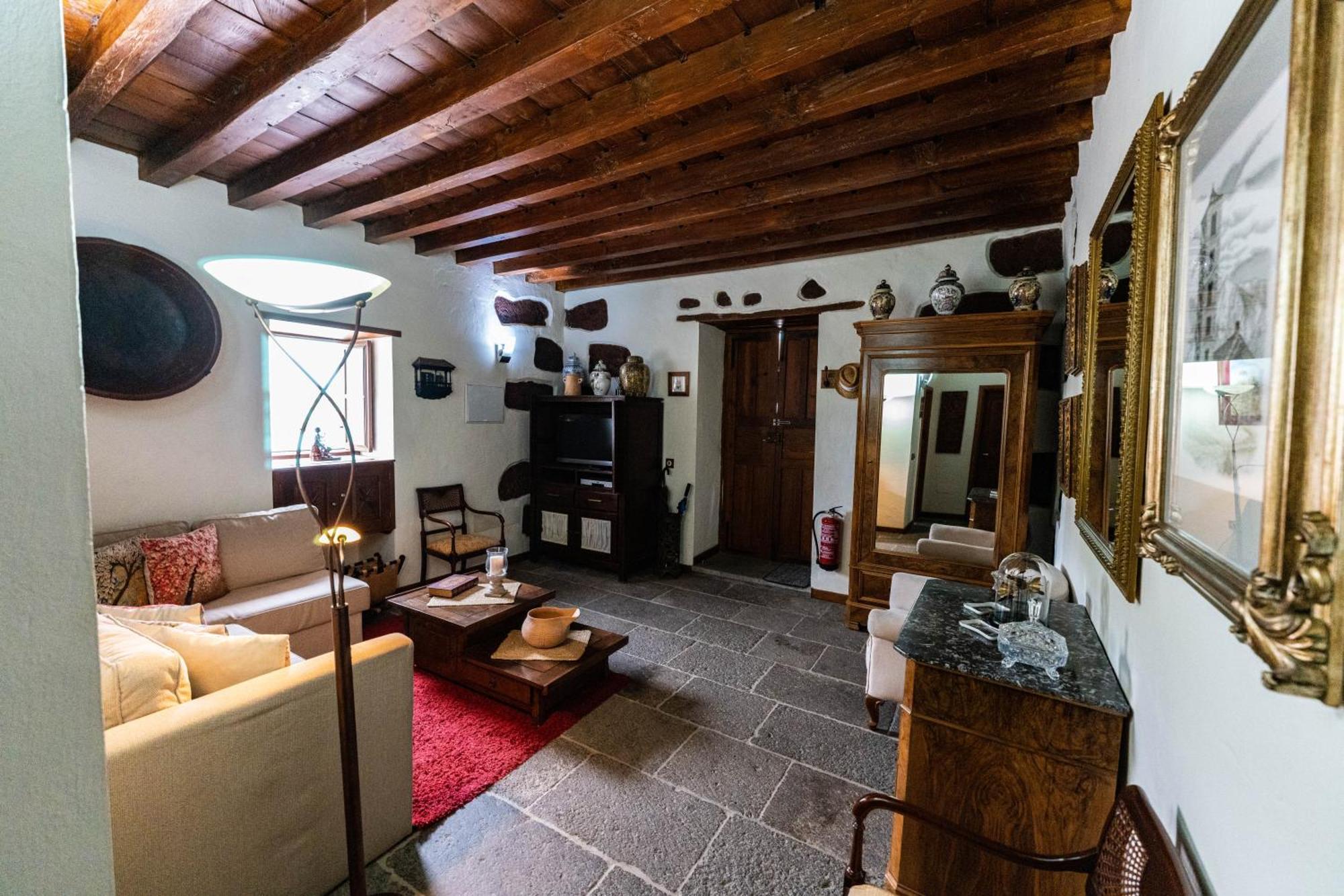 Ancient Historical House Villa Santa Lucia Екстериор снимка